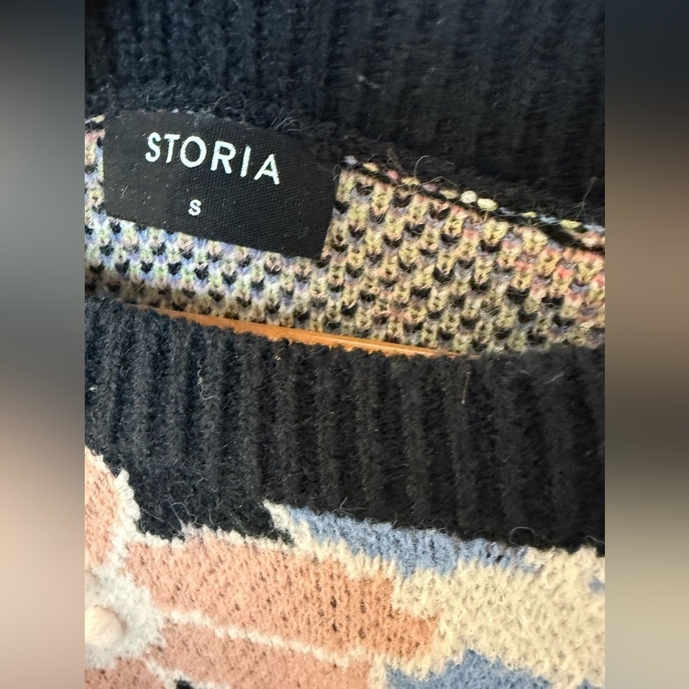 Spring Mix Sweater - Picture 12 of 13